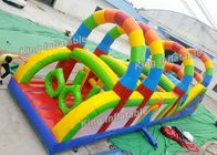 giochi gonfiabili stampati arcobaleno variopinto di ostacolo di 12 m. che passano il PVC di corsi
